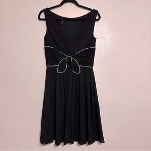 Escada Silk Tie Waist V Neck Cocktail Dress Black size 36 Small